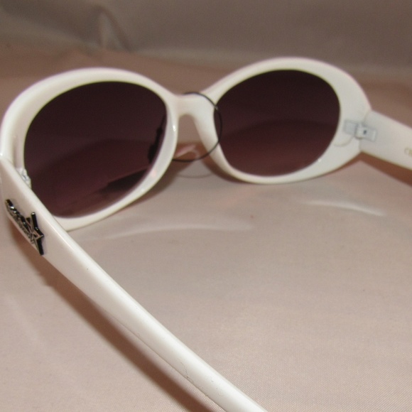 WHITE VIVID STAR SUNGLASSES NEW - Picture 6 of 6